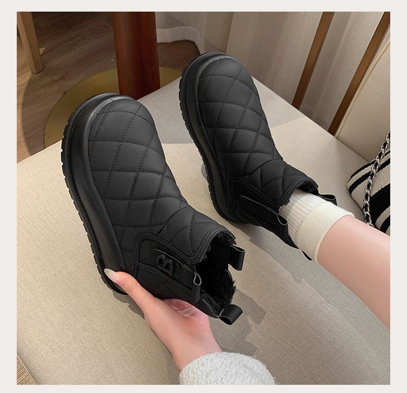 Damen Schnee Winter 2024 neue Baumwolle mit Veet verdickte Oberbekleidung Schuhe kalte und rutschfeste Stiefel_voghion.com