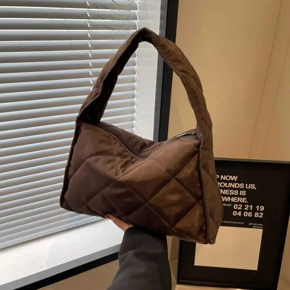 Bolso de hombro acolchado para mujer bolso puff de moda chic_voghion.com