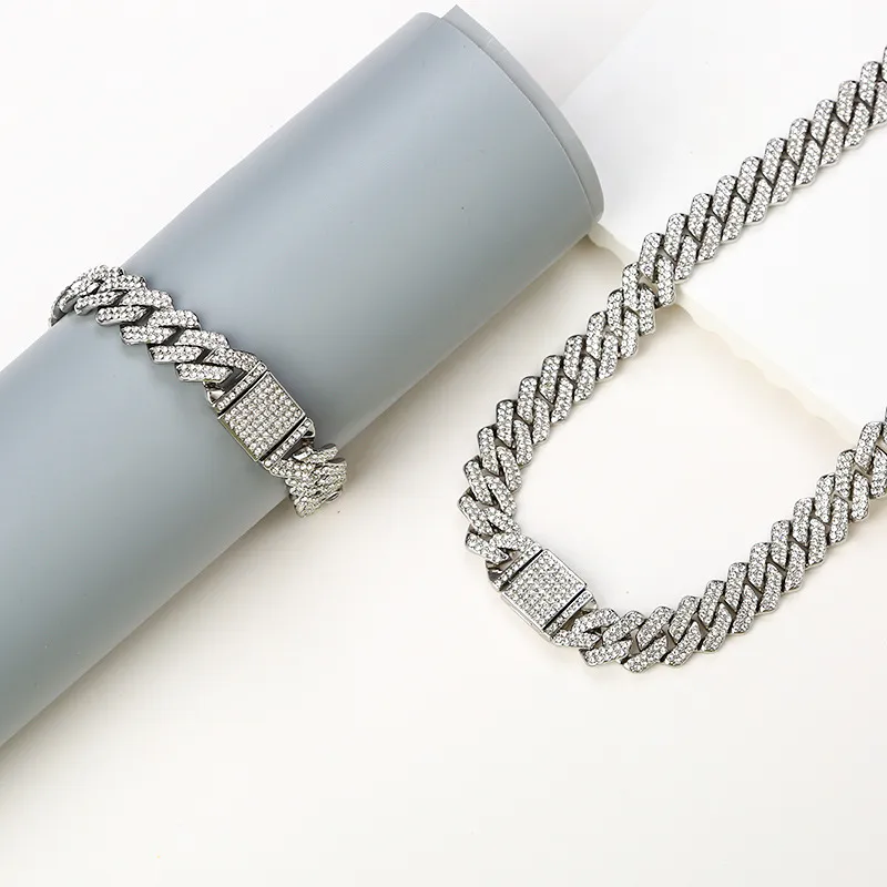 Personalized Hip-Hop BuckleNecklace Full Diamond Flip Buckle Fashionable Punk Thick Bangle Cuban Bracelet Couple Jewelry_voghion.com