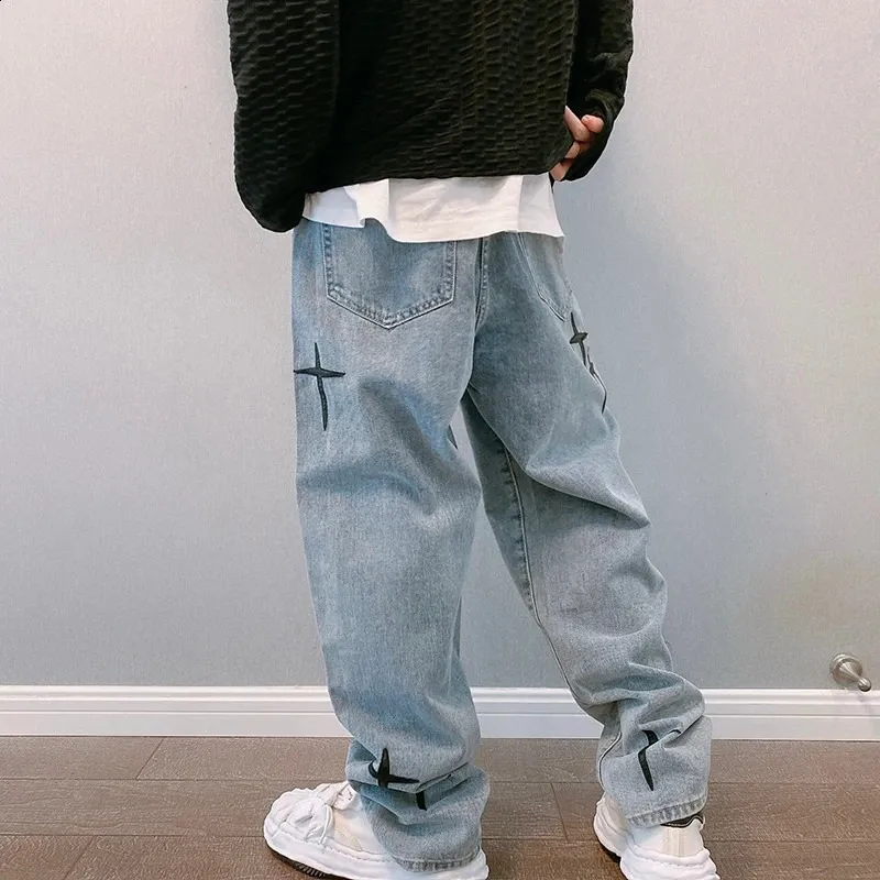 Drucke Herren Street Kleidung Tasche Weite Bein Jeans Koreanische Mode Kleid Gerade Beiläufige Lose Cowboy Cargo Hose 240911_voghion.com