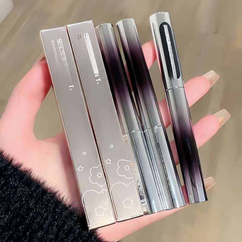 Ikke udtværing, krølleprimer, kraftig makeup, prisbilligt produkt til studerende_voghion.com