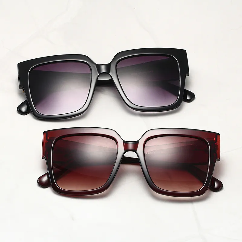 Women's Vintage Square Sunglasses With Uv Protection And Rivets_voghion.com