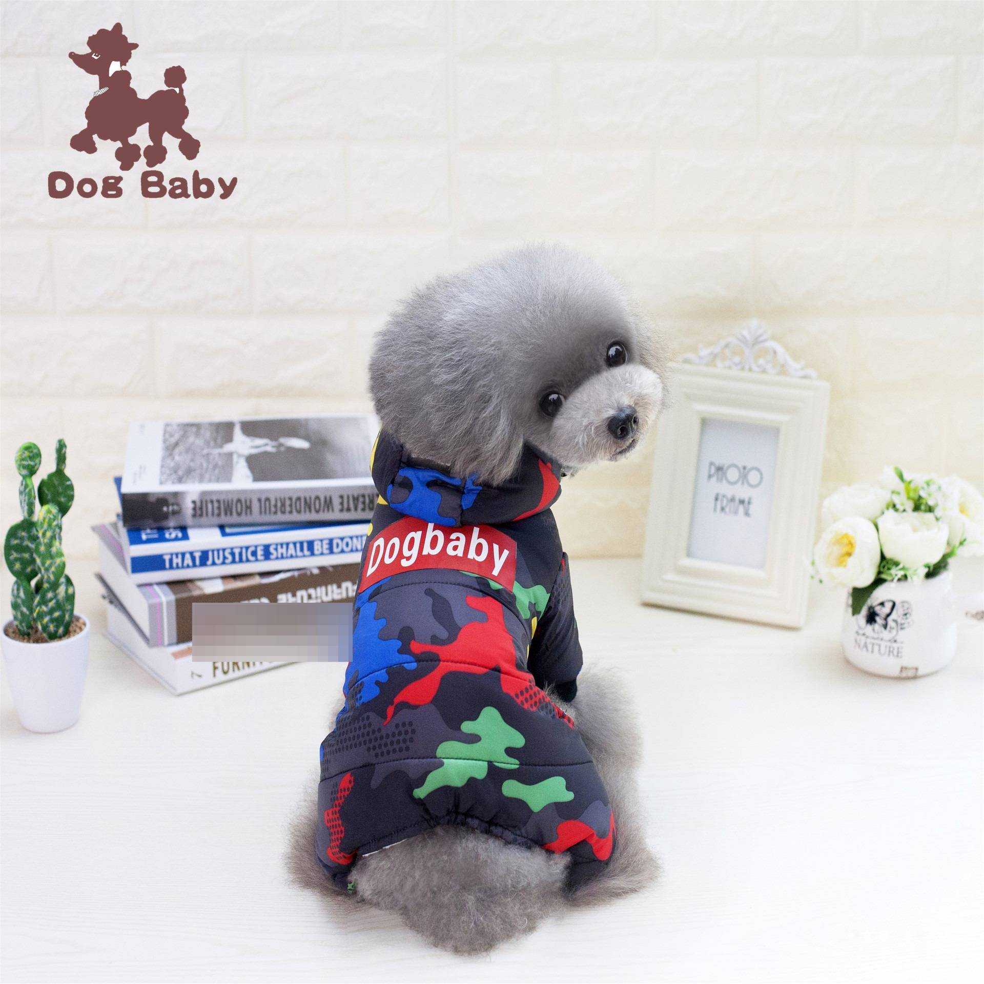 Casaco de inverno camuflado Dogbaby para cães com quatro patas - Jaqueta macia de acrílico para cães pequenos, respirável e confortável, tamanhos P/M/G/GG/XGG (estampas pretas e vermelhas)_voghion.com