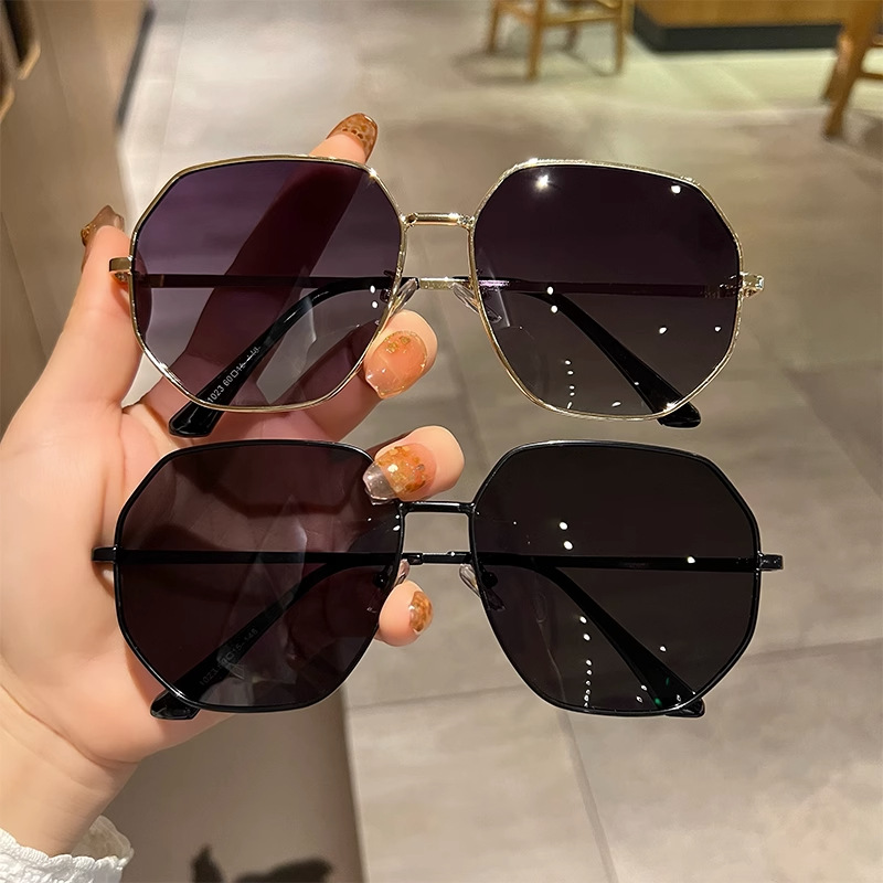 Polarized Men's Sunglasses Oversized Metal Frame Driving Glasses_voghion.com