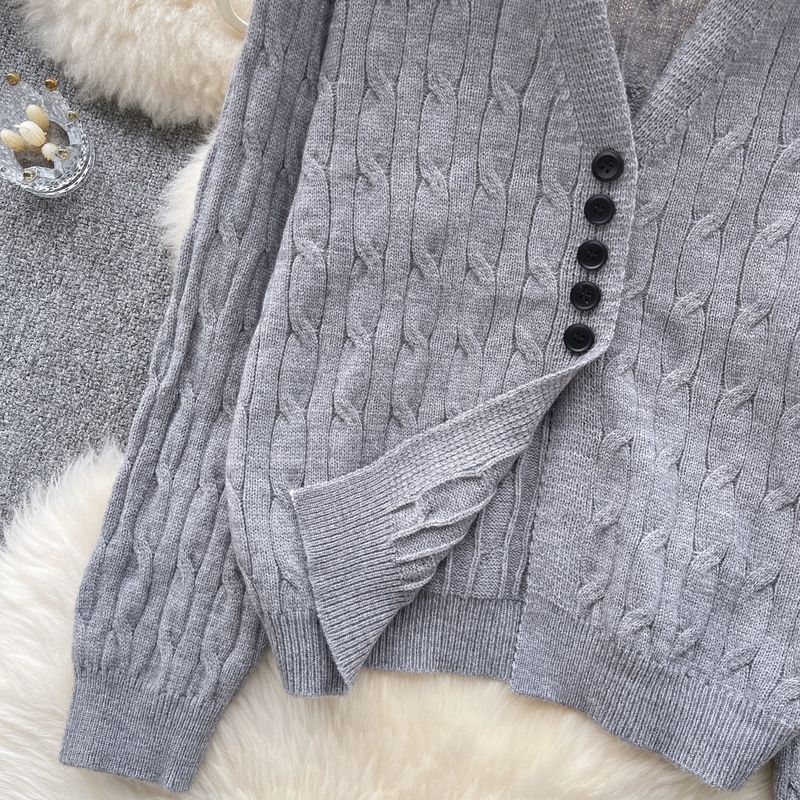 Ubrania damskie Retro leniwy styl dzianinowy kardigan kobiety jesień zima dekolt w serek miękki i luźny design niszowy temperament_voghion.com
