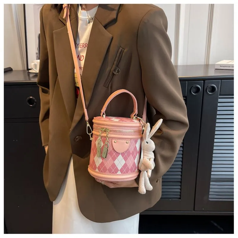 Designer Kostenloser Versand 2025 Neue Modische Eimer Premium Textur Dia Grid Schulter Umhängetasche Tasche Für Frauen_voghion.com