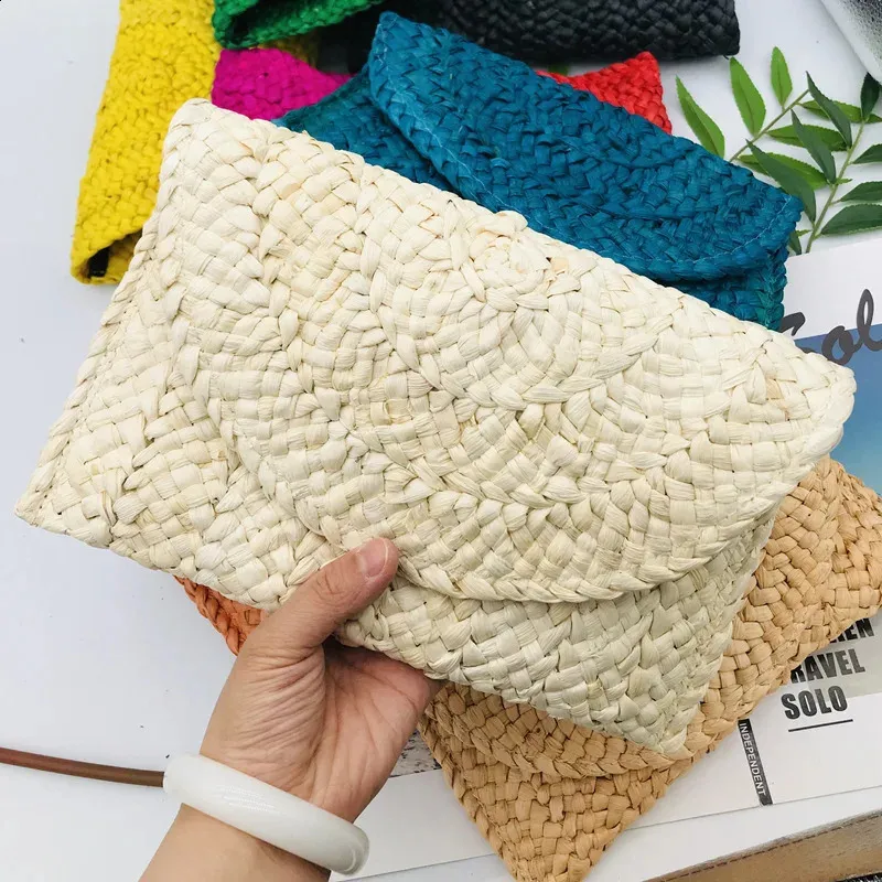 Fashion Corn Husk Handmade WomenS Straw Summer Envelope Wallet Multi-Color Beach Holiday Woven Bag Female Coin Purses_voghion.com