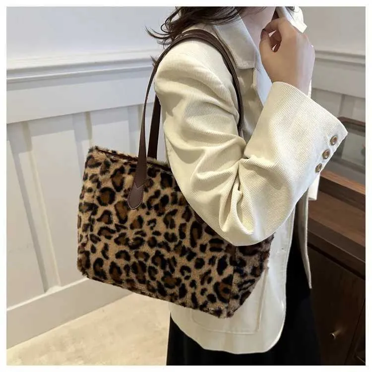 Sacs à main vintage à imprimé léopard pour femme, polyvalents, nouvelle collection hiver, texture pelucheuse, tempérament, généreux_voghion.com