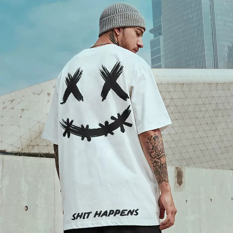 Îmbrăcăminte bărbătească Tricou cu mânecă scurtă pentru bărbați Stil nou Trend național Trend Brand Loose Smiley Face Trend național Fat Man Cu mânecă cu cinci puncte de vară_voghion.com