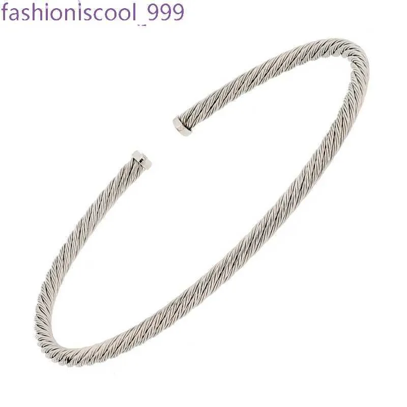 Modeschmuck Made in Italy, Armreif mit Kabelschlauch, Geschenk für Frau, Schmuckstück, weiß rhodiniert_voghion.com
