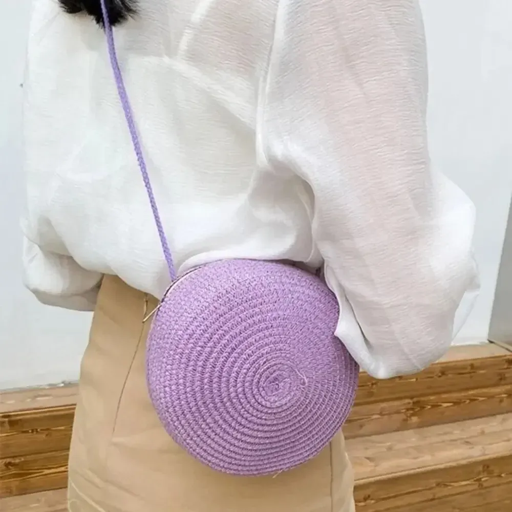 Borsa da spiaggia in paglia intrecciata a mano, realizzata a mano in rattan, realizzata a mano in maglia color caramella, da donna_voghion.com