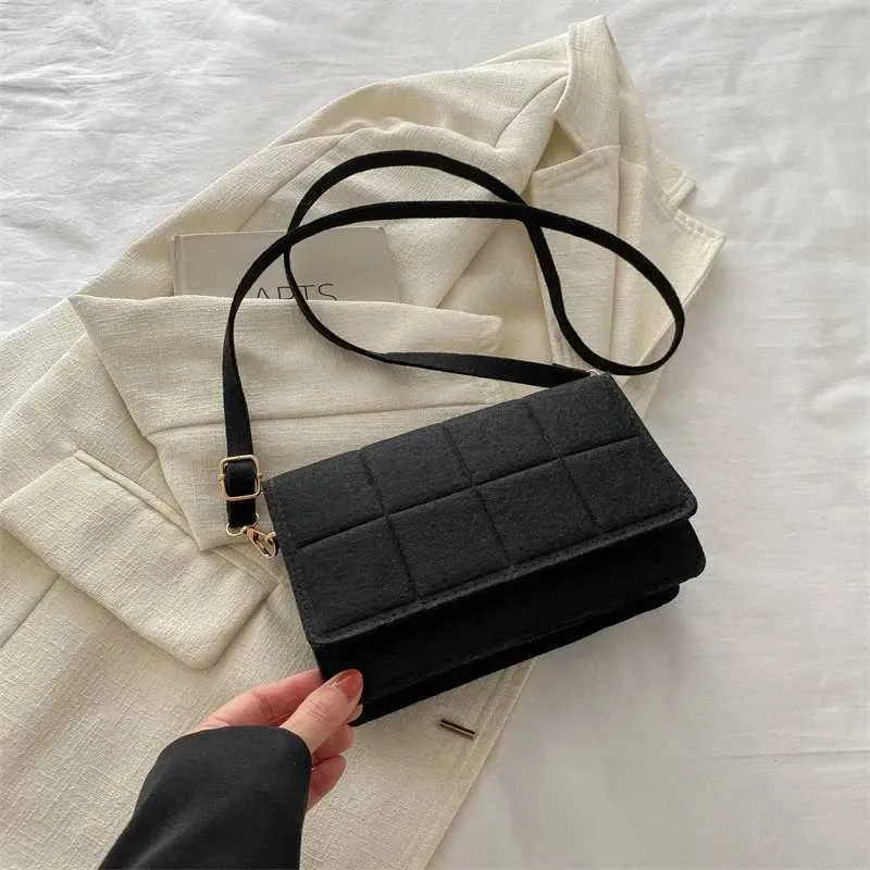 Women's Square Crossbody Bag, Large Capacity Shoulder Handbag_voghion.com
