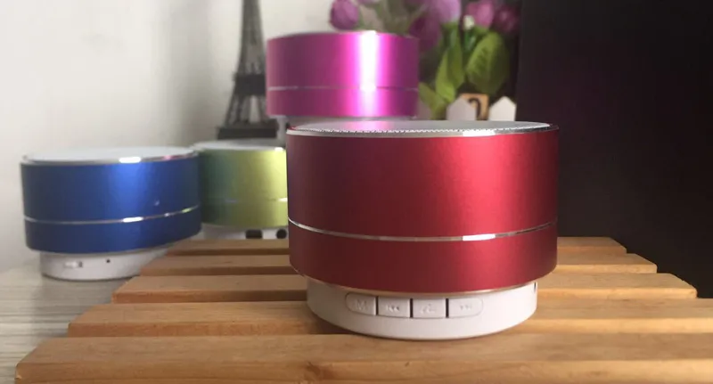 100 pezzi A10 altoparlanti wireless Bluetooth in lega di alluminio, mini altoparlanti portatili in metallo per esterni con luci a LED per telefono_voghion.com