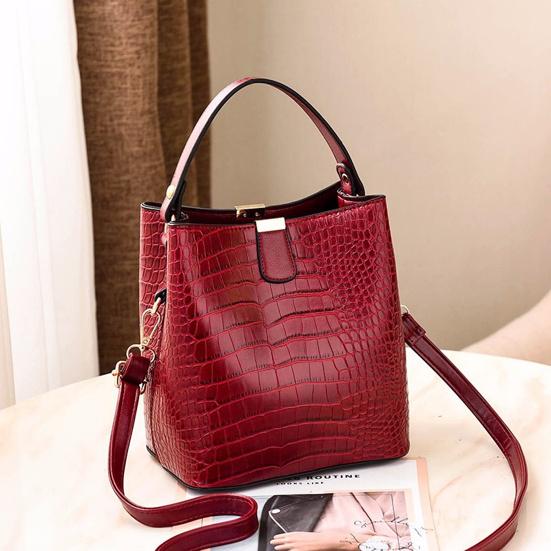 Women's New 2023 Crocodile Pattern Bucket Fashion Shoulder Crossbody Bag Handbag Korean Style Bags_voghion.com