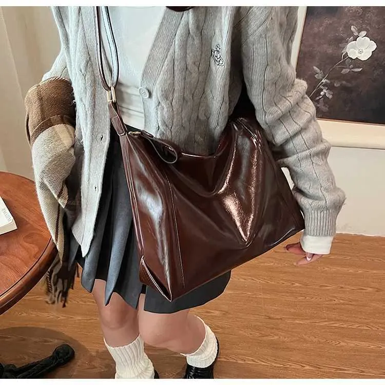 Damen Pu s Solid Glossy Leder Messenger Schultertasche Weibliche Große Kapazität Casual Pendler Umhängetasche_voghion.com