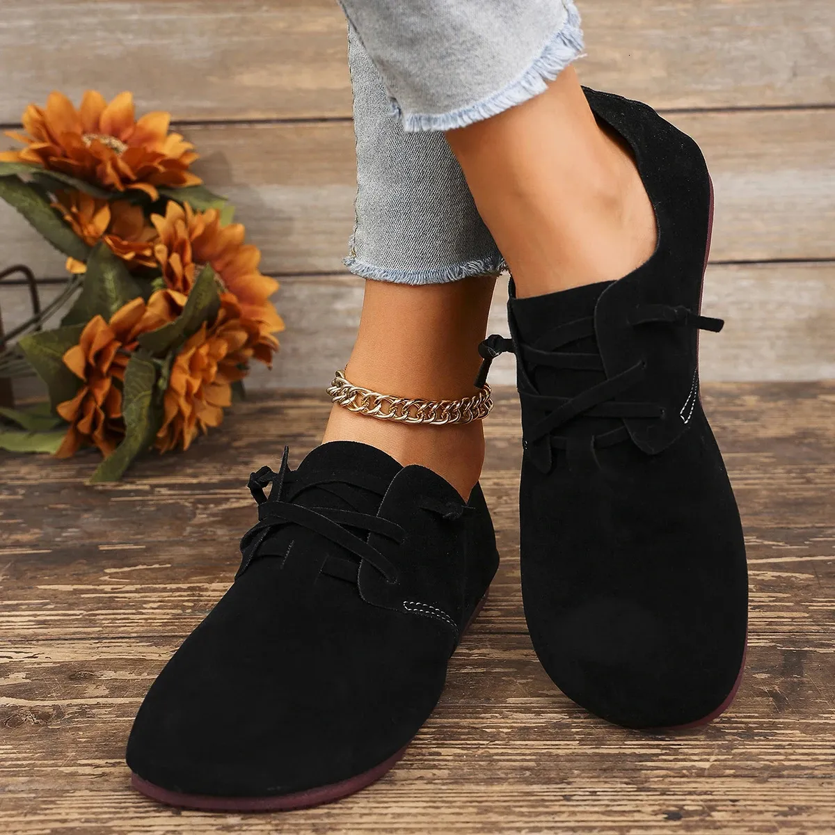 2025 Spring Womens Flat Fashion Round Toe Flats Lightweight Lace-up Sofe Single Shoes Outdoor Casual Sneakers atos_voghion.com
