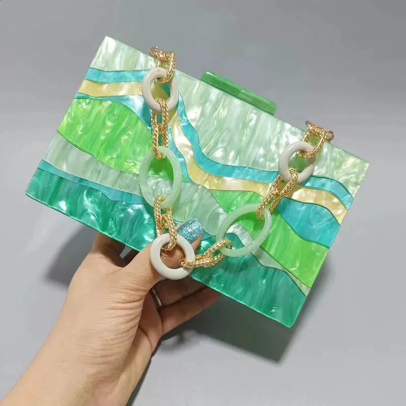 Borsa da sera a tracolla in acrilico per banchetti nuziali, patchwork, colori contrastanti, pochette, tracolla, portafogli e borse da donna_voghion.com