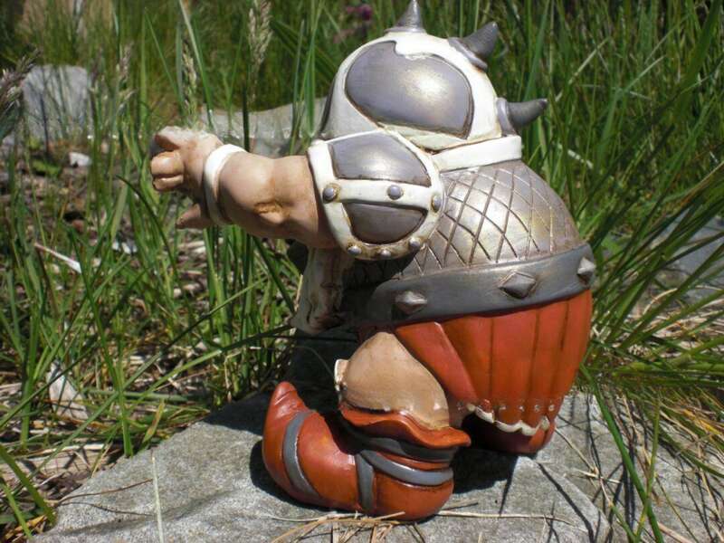 Nieuwe Hars Ambachten Bijl Viking Standbeeld Dwerg Oud Tuin Ornament_voghion.com