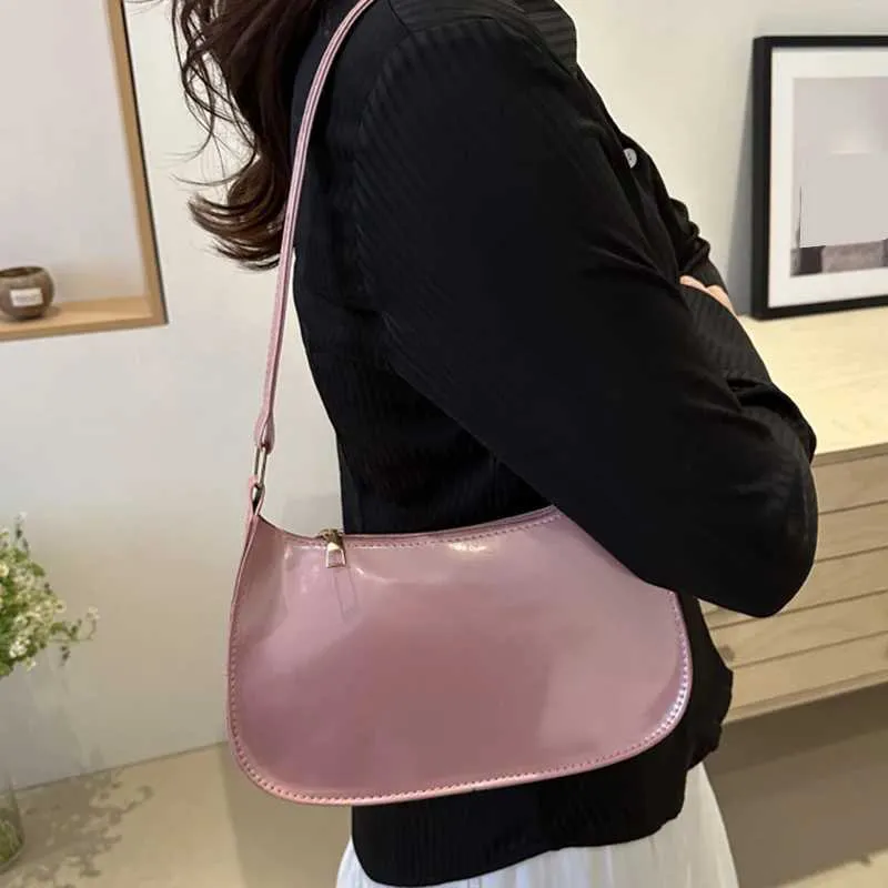 Sac de créateur rétro couleur unie en cuir PU sac à bandoulière pour sous-vêtements mode décontracté sans-abri portefeuille et sac à main pour femme_voghion.com