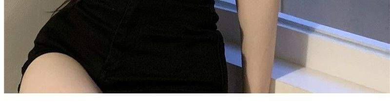 Spicy Girl Strap T-shirt met korte mouwen voor de zomer van vrouwen Instagram Trendy ontwerp, kleine opdruk, strak kruis, unieke top_voghion.com