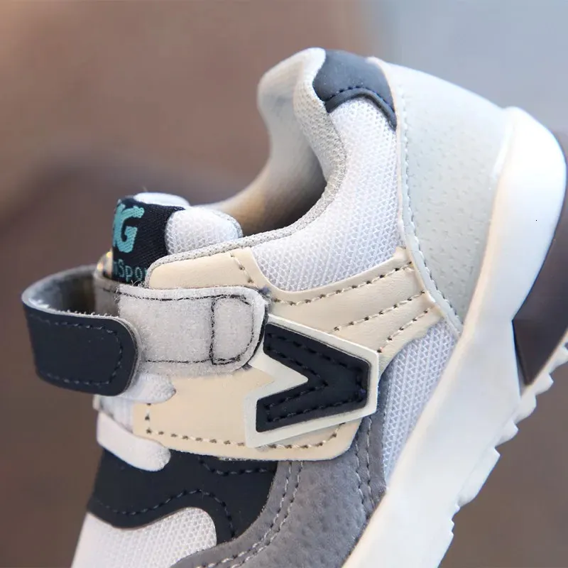 Printemps Automne Respirant Sport Garçons et Filles Semelle Souple Antidérapant Course Bébé Bottes Chaussures de Marche Enfants 240627_voghion.com