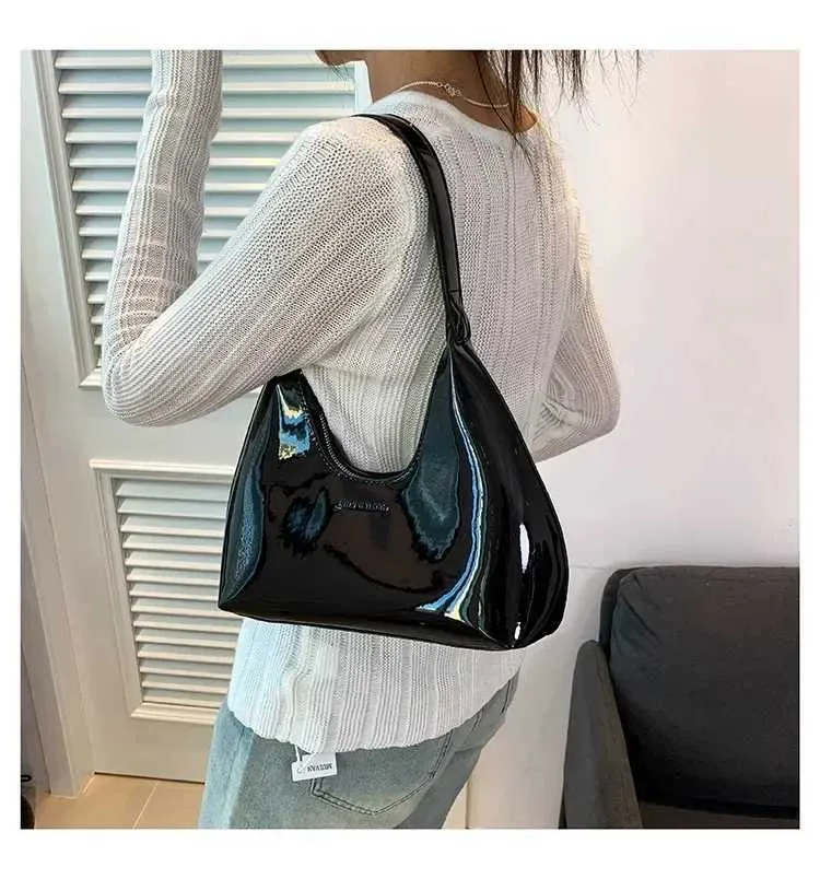 Trendy Designer Solid Schëllertaschen fir Fraen Handtaschen a Portemonnaien 2024 Nei Moud Lackleder Ënneraarm Damen_voghion.com