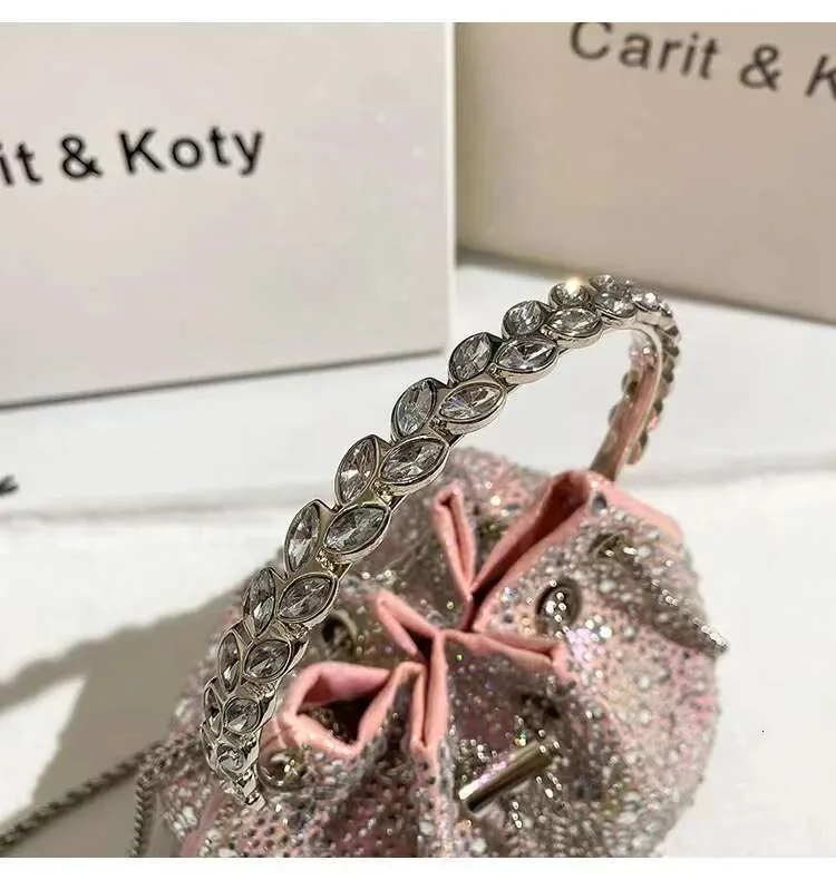 Borsa a tracolla con manico ad anello in metallo con glitter lucido Dias da sera, da donna, da festa, da sposa_voghion.com