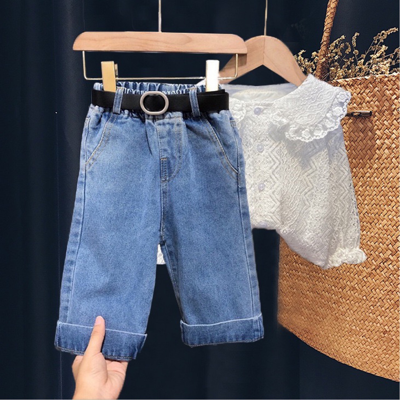 Camicia in pizzo a doppio strato in stile occidentale per mamma e bambini, versione coreana, camicia bianca con colletto a bambola, piccola fragranza, stile camicia bianca_voghion.com