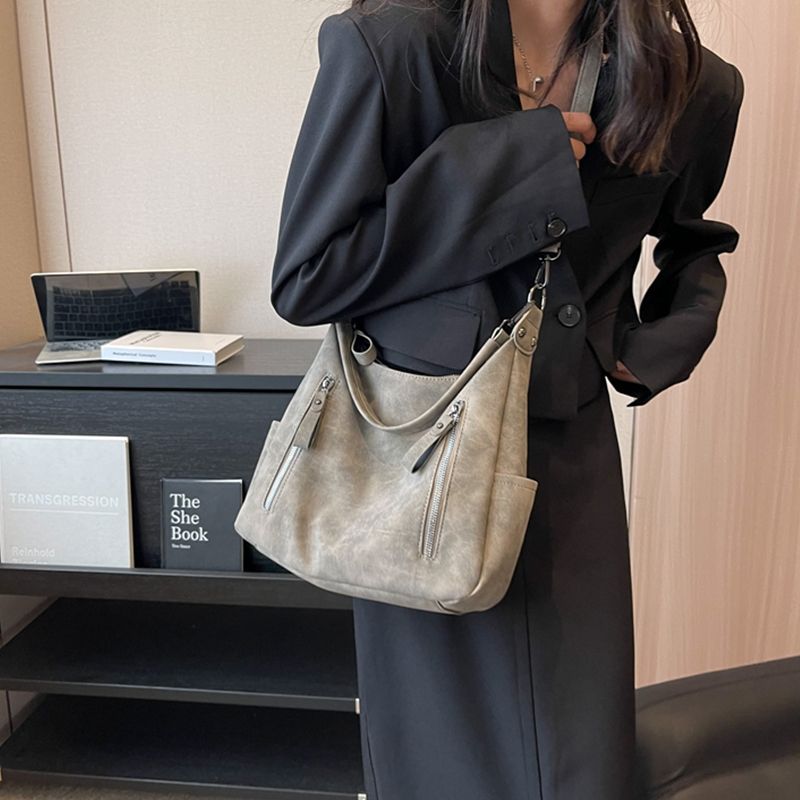 Damen Umhängetasche Luxus Designer Schräge Kreuz Einzelne Schultertasche Große Kapazität Handtaschen Retro Matte PU_voghion.com