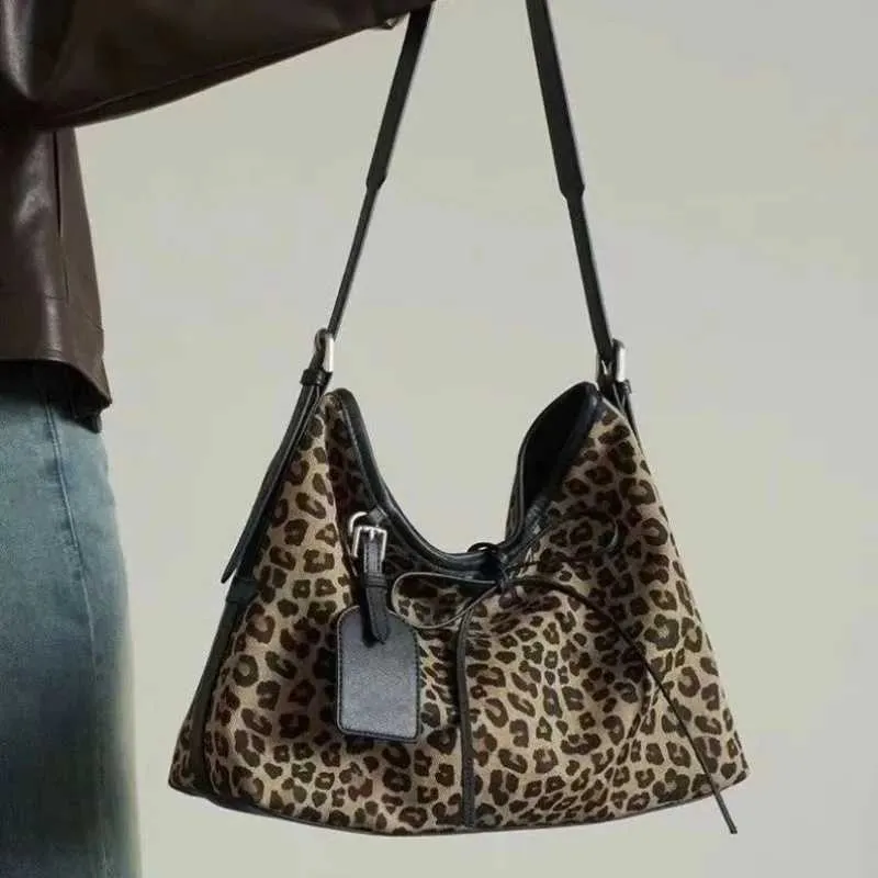 Vintage Leopard Shoulder WomenS Crossbody Bag Large Capacity Tote Designer Soft Leather Handbag with WalletC241031_voghion.com