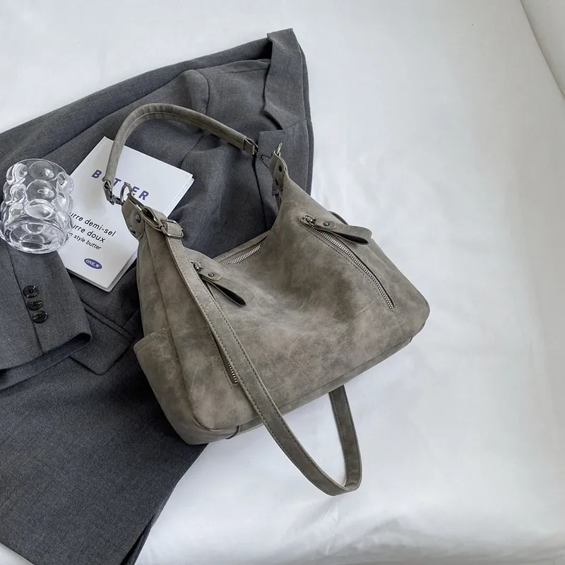 Borsa a tracolla singola da donna con tracolla obliqua di design Borse di grande capacità Hobo retrò in pelle PU opaca_voghion.com