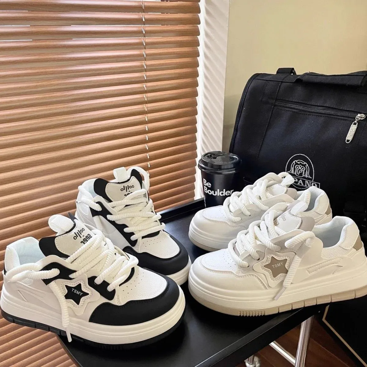 Scarpe sportive da donna con plateau e lacci alla moda su skateboard, comode, da corsa, da tennis, da jogging, piatte, all'aperto 240911_voghion.com