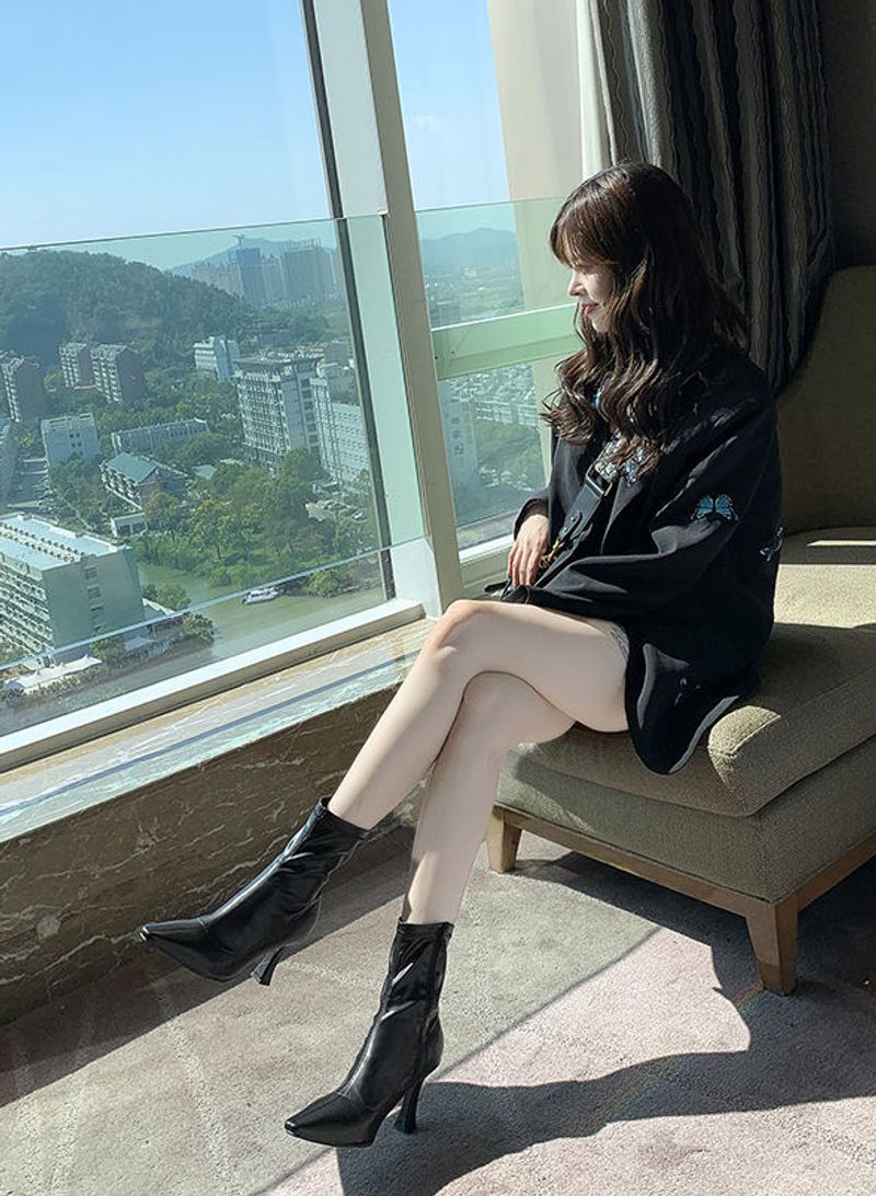 Schuhe Halbhohe Damenstiefel mit mittelhohem Absatz, braune Schuhe für Damen, mit Absätzen, elegant, wasserdicht, Winter 2023, Neuheit, schick_voghion.com
