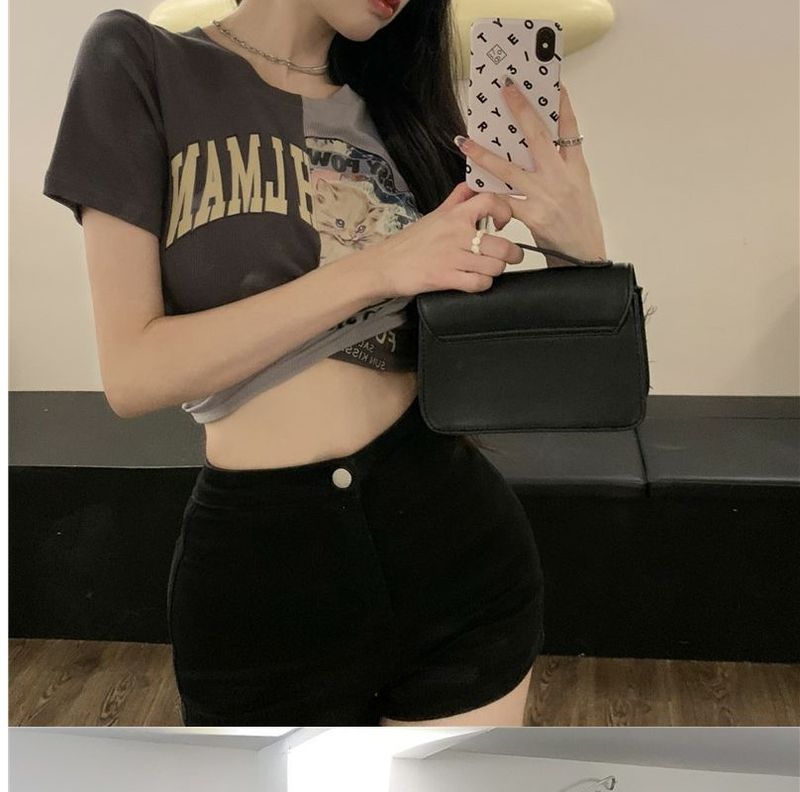 Spicy Girl Strap T-shirt met korte mouwen voor de zomer van vrouwen Instagram Trendy ontwerp, kleine opdruk, strak kruis, unieke top_voghion.com