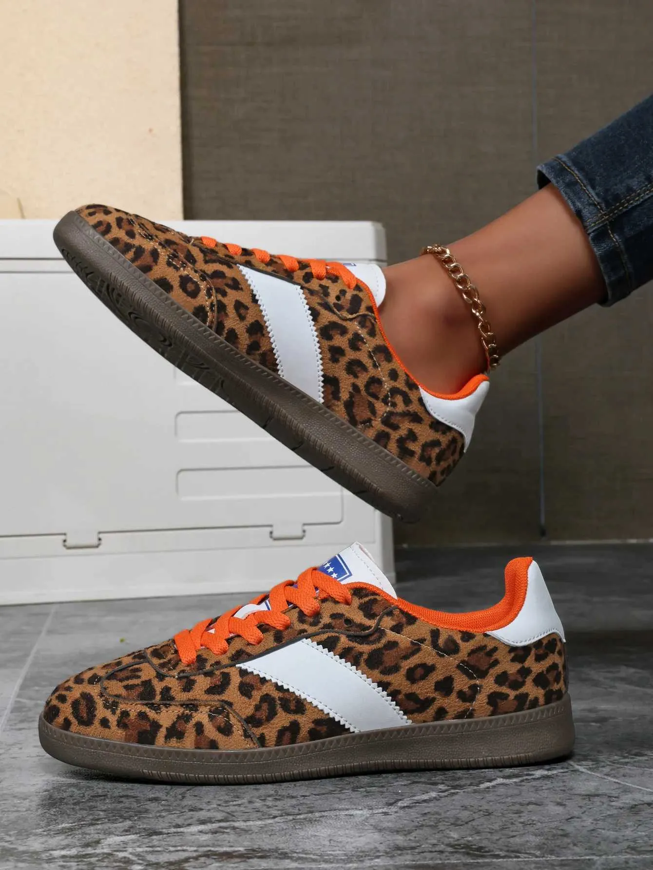 Scarpe da ginnastica classiche retrò da donna con stampa leopardata, da passeggio, alla moda, con lacci, antiscivolo, casual, da corsa_voghion.com