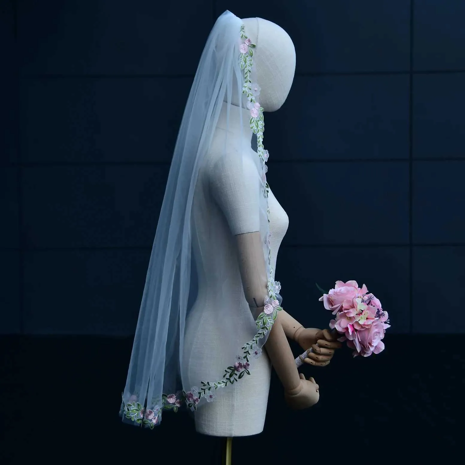 Hair Jewelry Short Veil Lace Edge Bridal Veils 1 Tier Fingertip Length Mantilla Soft Wedding Dresses Accessories For_voghion.com