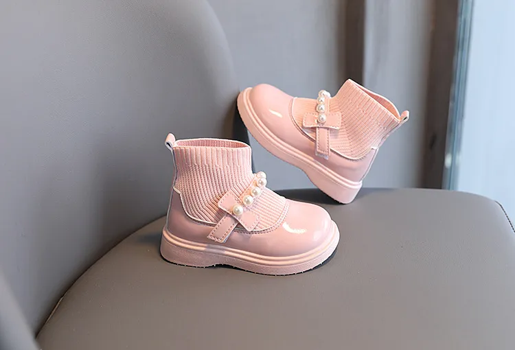 2025 Nei Baby Meedercher Prinzessin Stiwwelen Socken Cutefeet Kanner Casual Klengkanner Kanner Hierscht Wanter Lieder Schong mat Pärelen_voghion.com