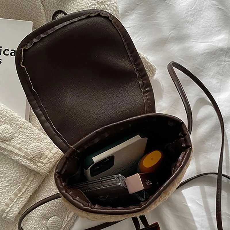 Plush One Shoulder Crossbody Bag Small Square Bag For Women_voghion.com