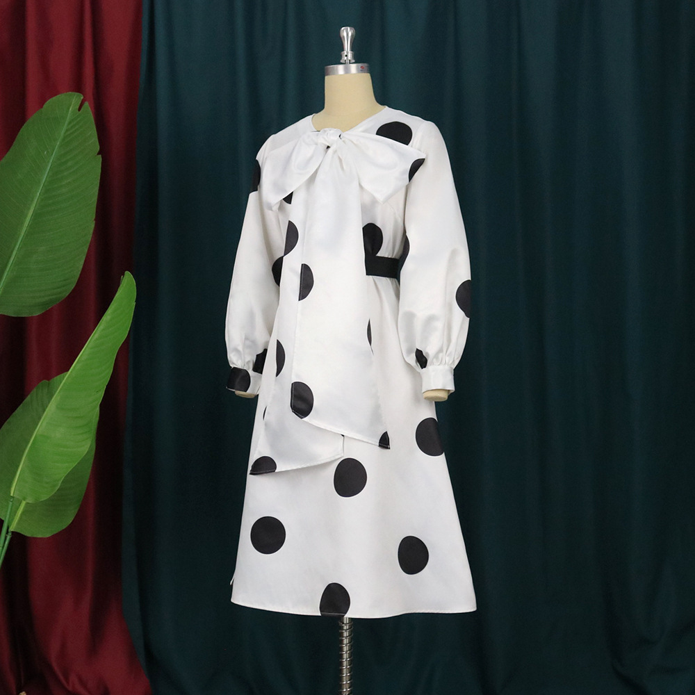 Lockeres Kleid mit Rundhalsausschnitt, Fliege und Punktemuster, Partykleid, weißes Kleid_voghion.com