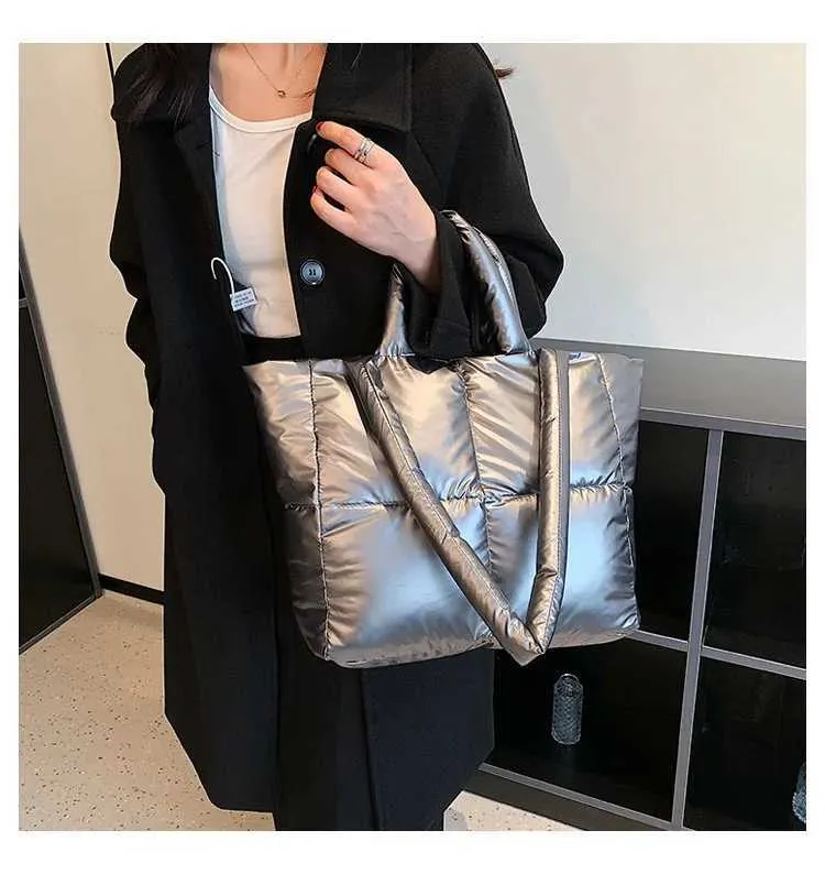 Puffy Tote Bag For Women, Large Capacity Waterproof Shoulder Bag_voghion.com