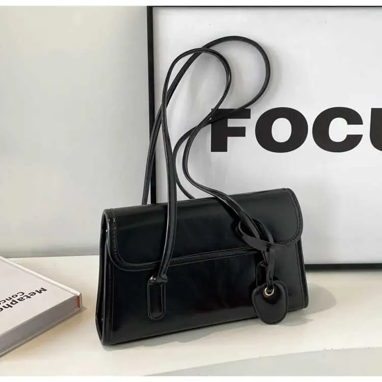 Sac à aisselles de grande capacité 2024 Nouveau High Sense Femmes Polyvalent Automne et Hiver Mode Populaire Portable Épaule_voghion.com