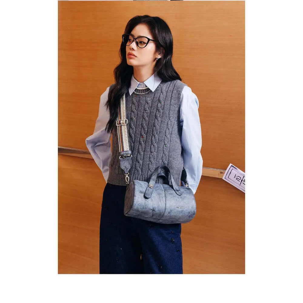 Women's Shoulder Bag High End Large Capacity Commuter Handbag_voghion.com