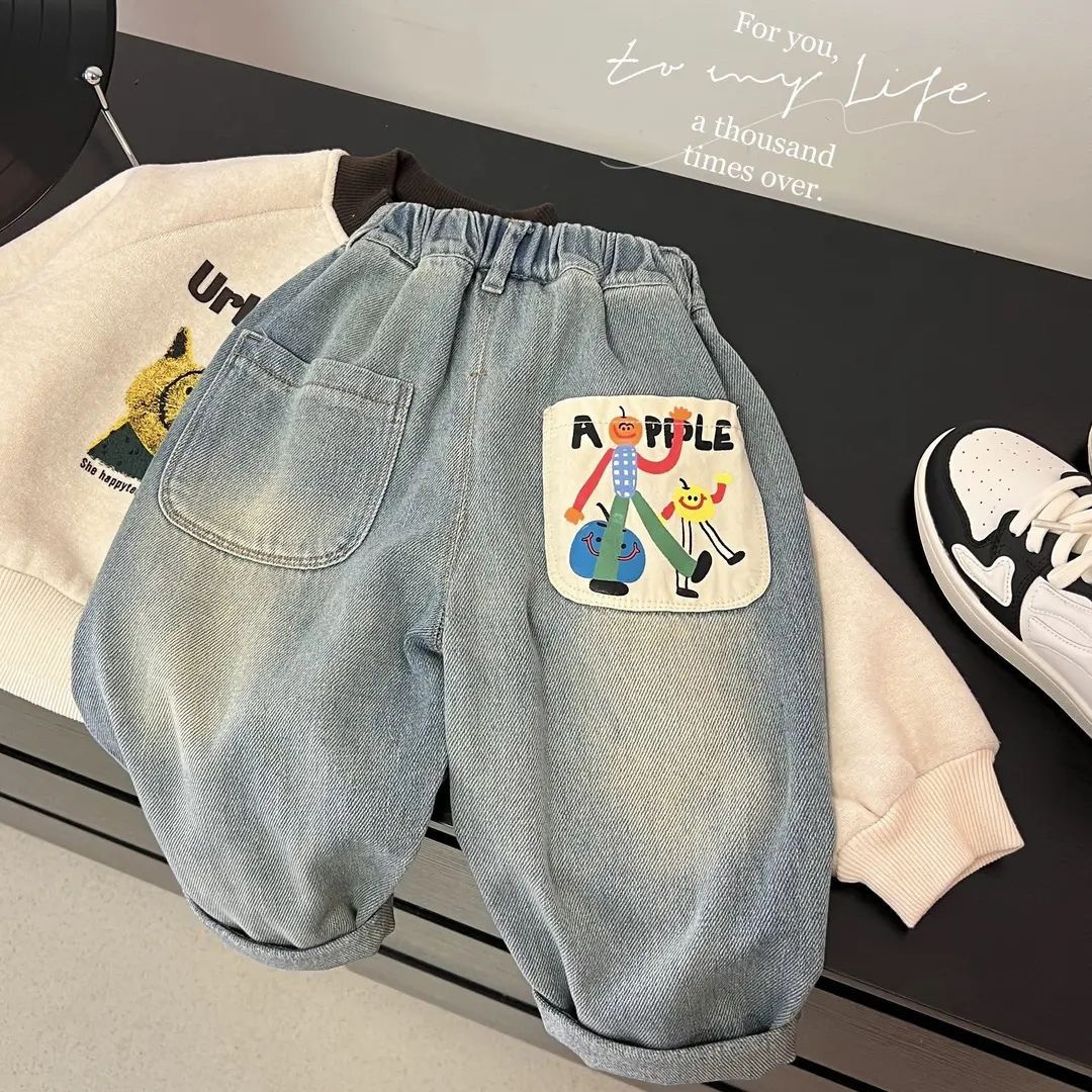 Vêtements pour enfants Nouveaux jeans pour enfants Printemps et automne Vêtements d'extérieur élégants pour enfants Printemps Pantalons de printemps pour bébé fille Impression