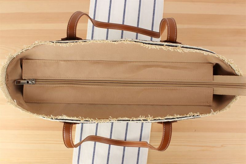 Freizeit Einfache Pendlertasche mit großer Kapazität Strandurlaub Papiergewebte Tasche Gestreifte Umhängetasche_voghion.com