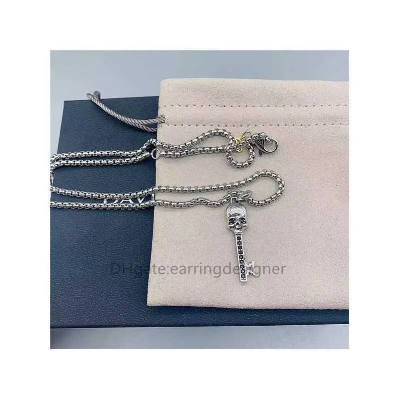 Collana Donna Ciondoli per Collane Gioielli in Argento Memento Designer Mori Teschio Chiave Amuleto in Argento Sterling con_voghion.com