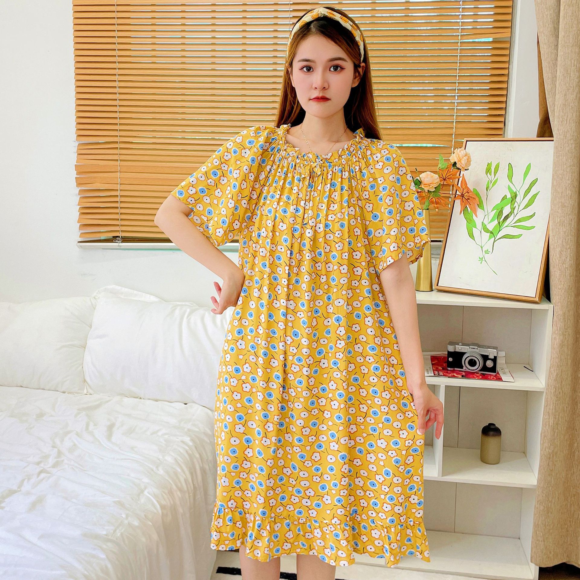 Vêtements de nuit en coton et soie pour femmes, manches courtes, col rond élastique, petite robe sexy à fleurs_voghion.com