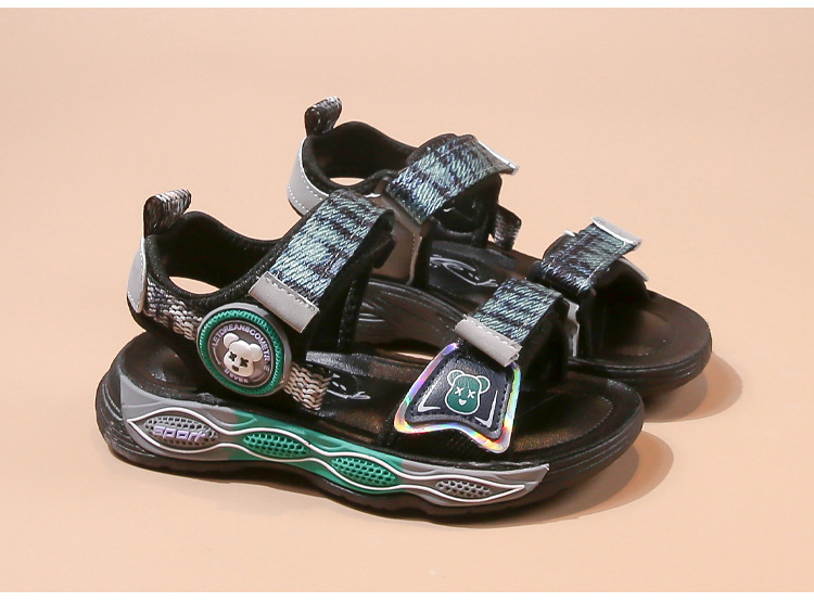 Strandschuhe für Kinder 2024 Neue schöne Sandalen für Jungen für große Kinder Rutschfest und verschleißfest Sommergeruchsvermeidung_voghion.com