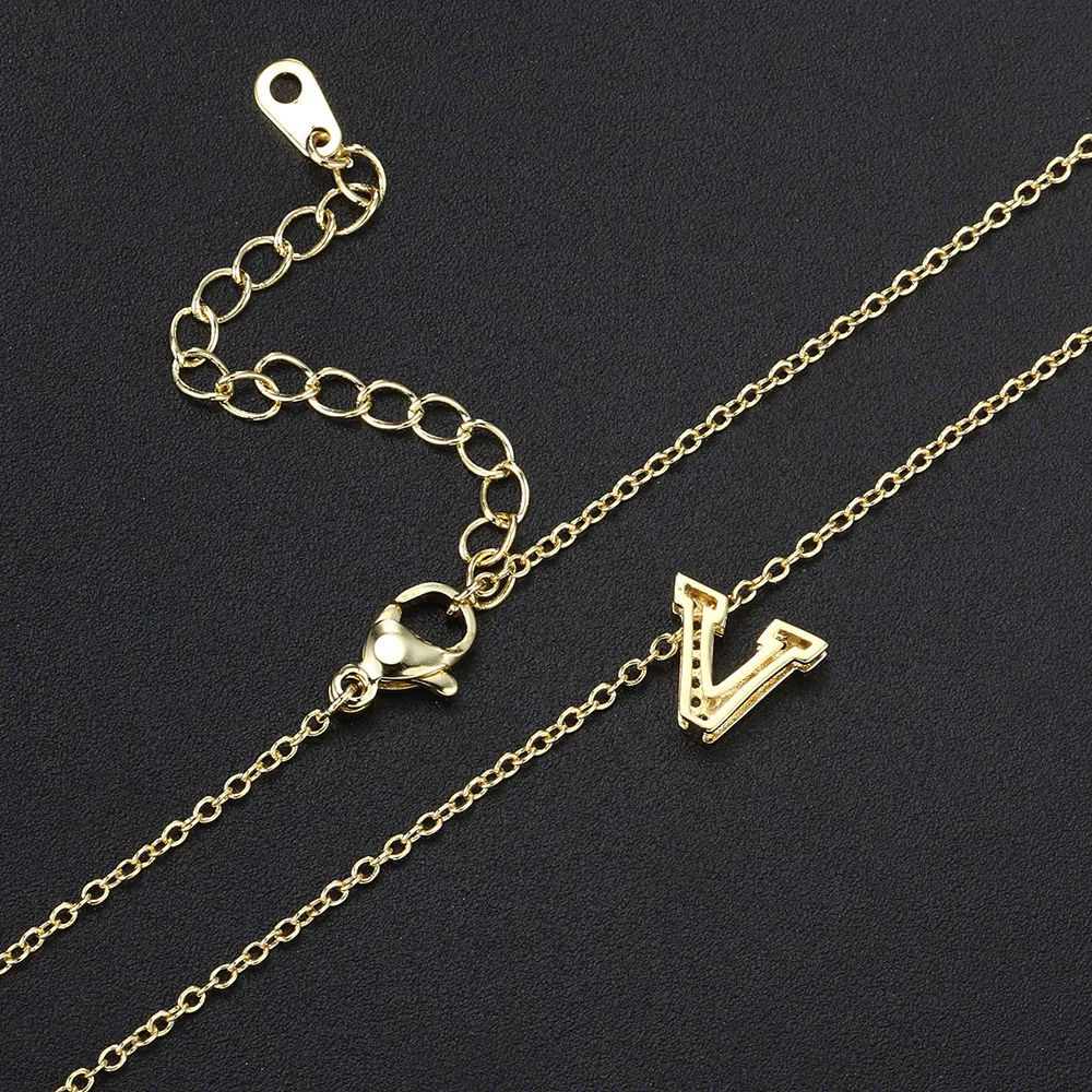 Colar com pingente de letra V de diâmetro completo para mulheres, banhado a ouro 14k, conjunto de cobre com corrente de zircônia_voghion.com