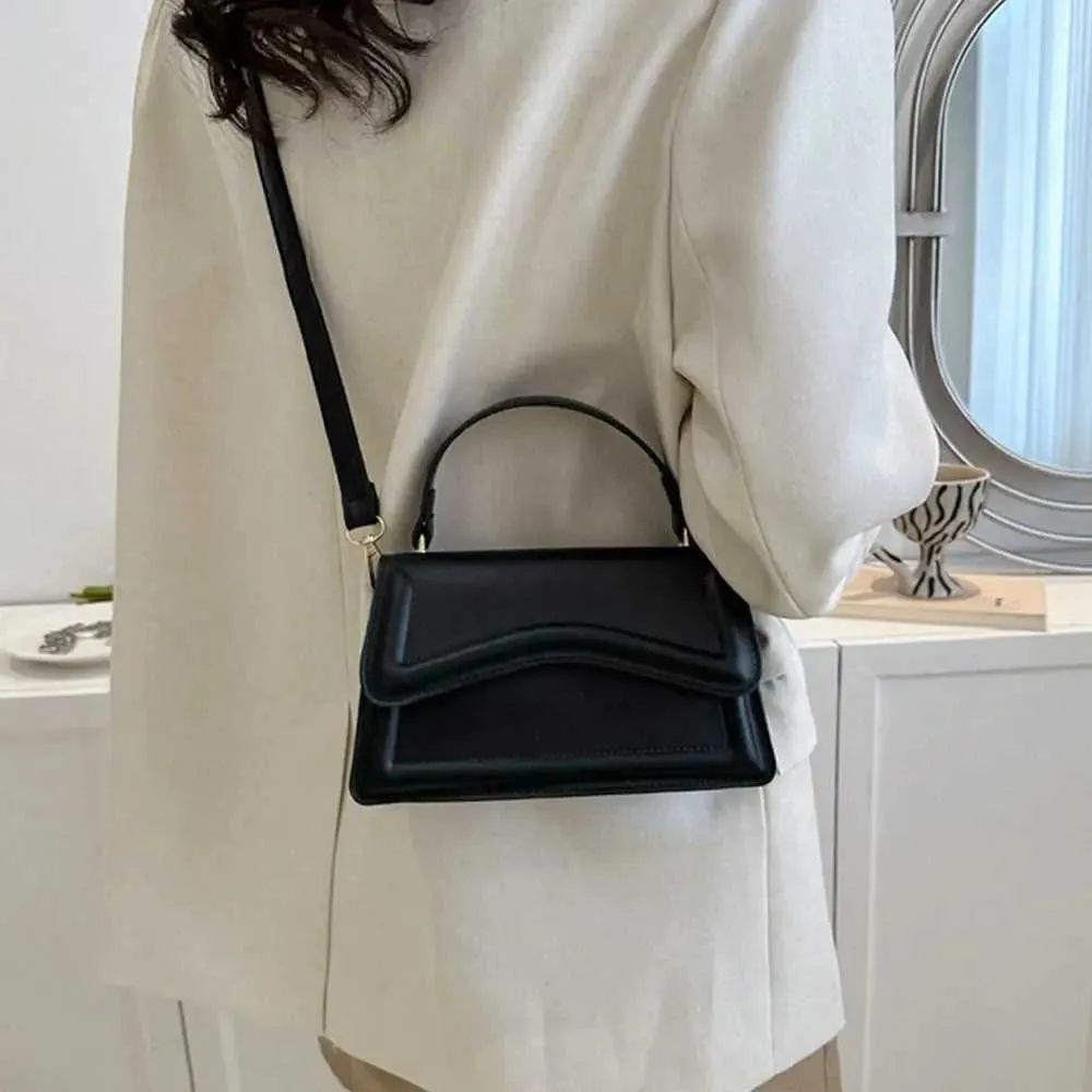 Sac messager en cuir PU tendance pour femmes, sacs à main de couleur unie, sacs à bandoulière élégants pour loisirs, sacs à bandoulière pour femmes Ba241108_voghion.com