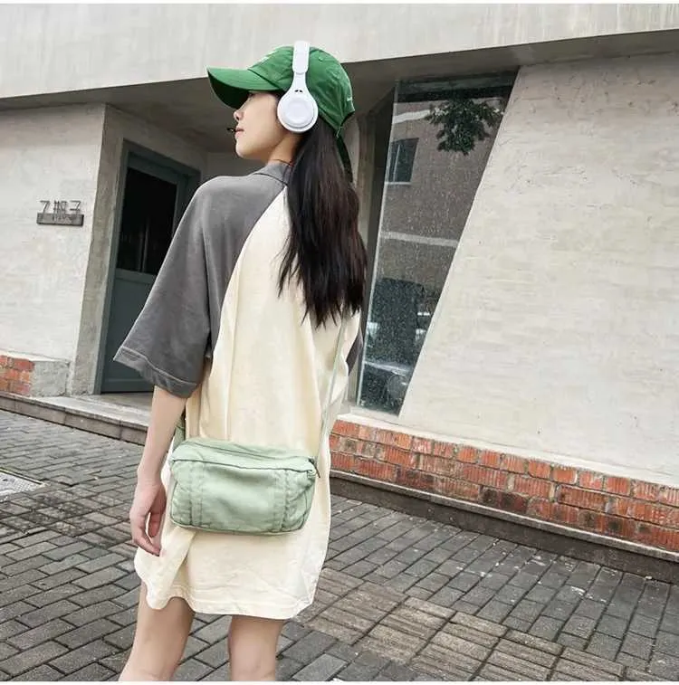 Weibliche 90er Jahre Y2K Canvas Textil Mini Square Umhängetasche für Telefon 2024 stilvolle kleine Größe Stoff Tasche Seite SG Beutel_voghion.com